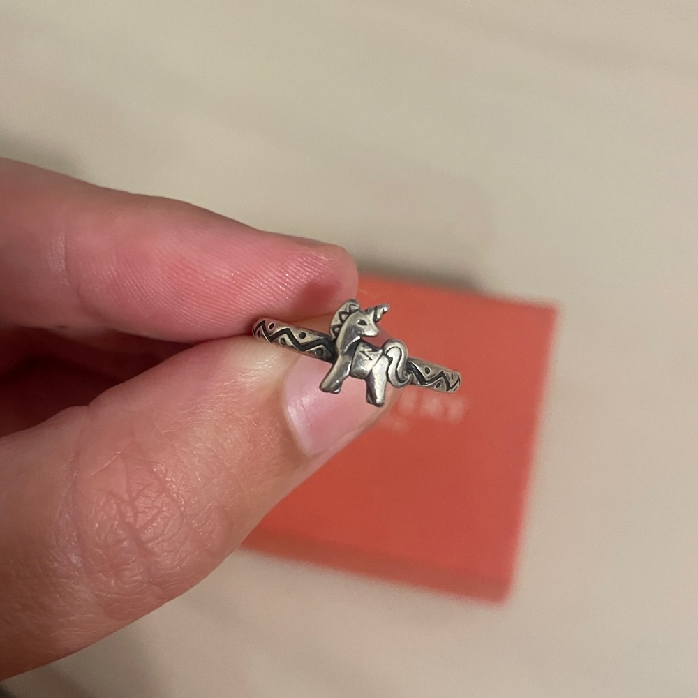 James Avery unicorn ring- size 7 ❤️